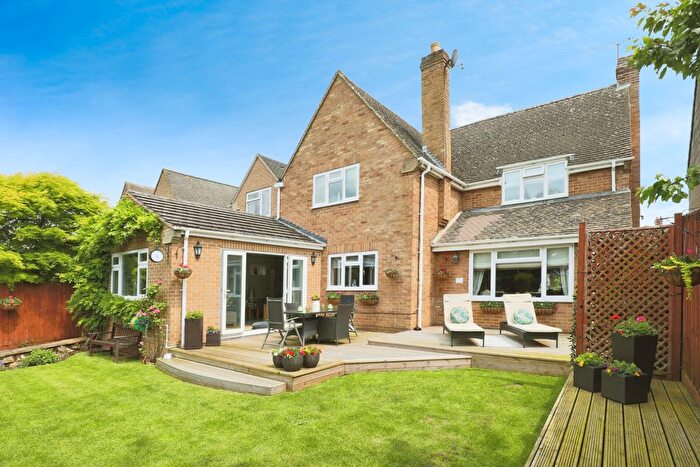 4 Bedroom Detached House For Sale In The Sands, Broadway, Worcestershire, WR12