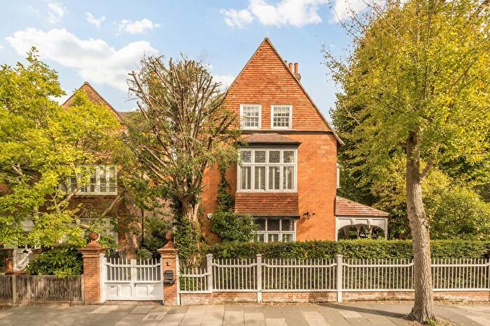 5 Bedroom Detached House To Rent In Queen Annes Grove, Chiswick, W4