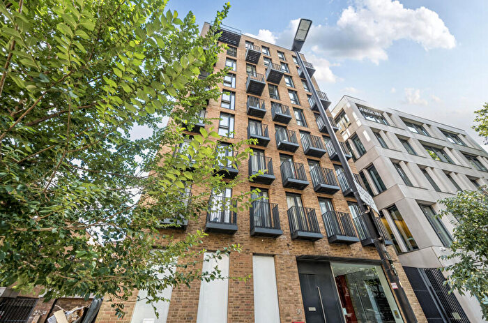 1 Bedroom Apartment For Sale In Churchway, London, NW1