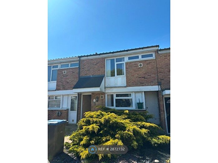 2 Bedroom Terraced House To Rent In Upper Mealines, Harlow, CM18