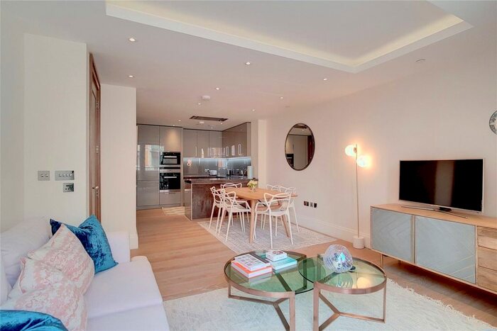 2 Bedroom Flat To Rent In Milford House, Strand, WC2R