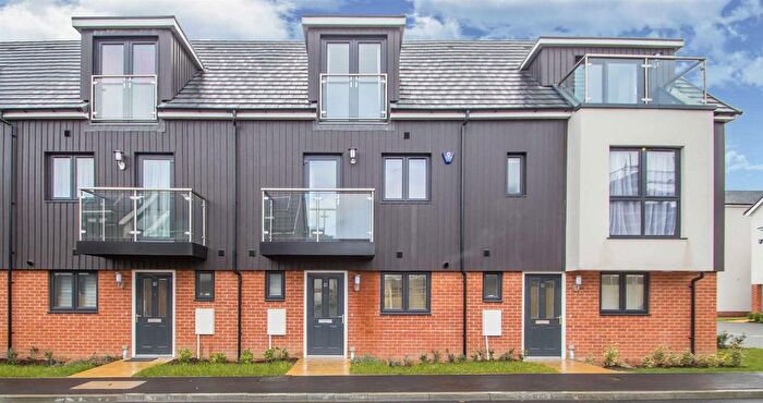 3 Bedroom Terraced House To Rent In Tippett Lane, Hurst Green, Oxted, RH8