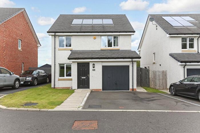 3 Bedroom Detached House For Sale In Barskiven Road, Paisley, Renfrewshire, PA1
