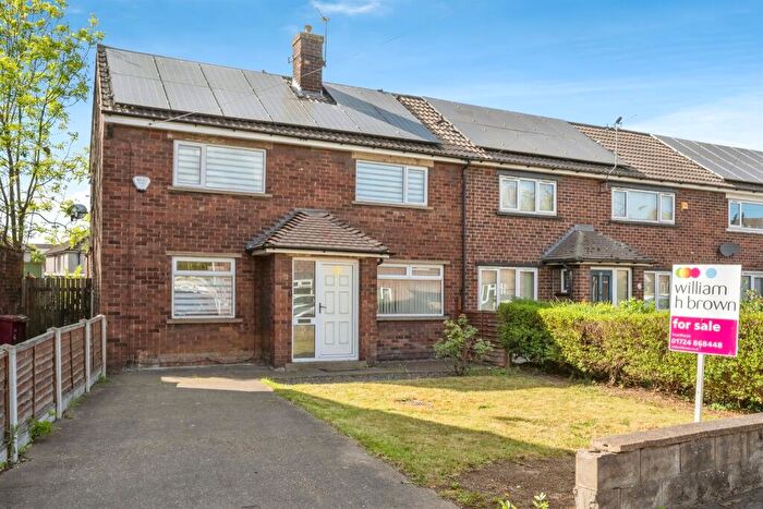 3 Bedroom End Of Terrace House For Sale In Burghley Road, Scunthorpe, DN16