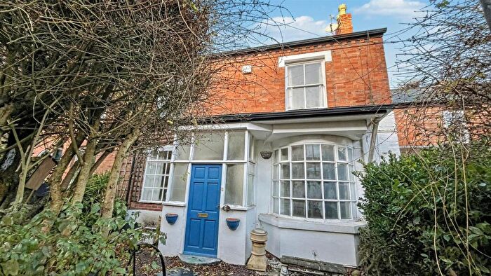 3 Bedroom End Of Terrace House For Sale In Church Avenue, Moseley. Period Project In The Heart Of Moseley!!, B13