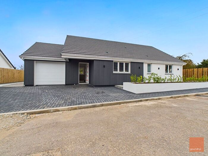 3 Bedroom Bungalow For Sale In Merritts Hill, Illogan, TR16