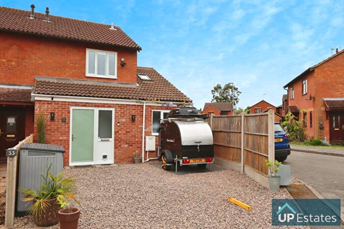 2 Bedroom Semi-Detached House For Sale In Arnold Road, Stoke Golding, CV13