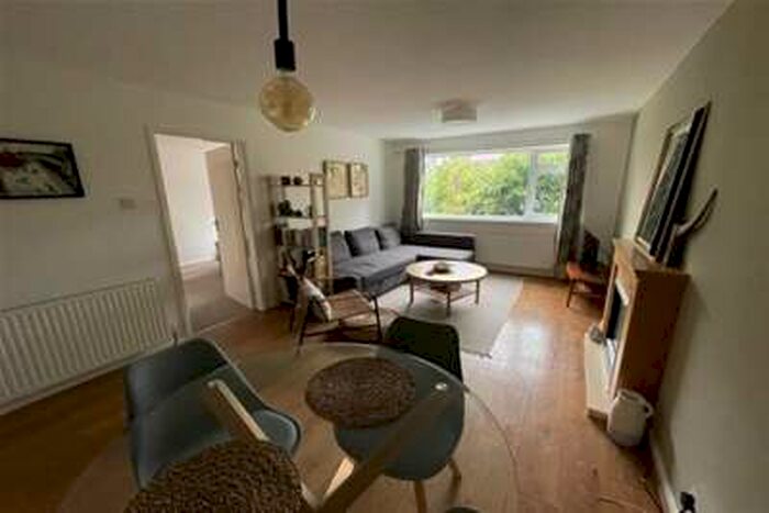 2 Bedroom Maisonette Flat To Rent In Ellerside Grove, Northfield, B31