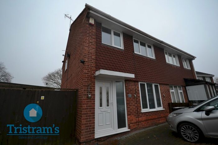 3 Bedroom Semi-Detached House To Rent In Bodmin Drive, Aspley, Nottingham NG8