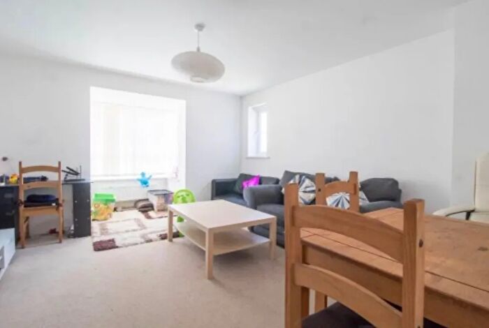 2 Bedroom Flat For Sale In The Moorings, Coventry, CV1 - Photo 4