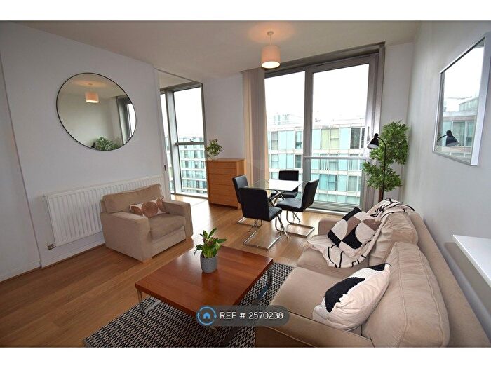 1 Bedroom Flat To Rent In Brooklyn House, Milton Keynes, MK9