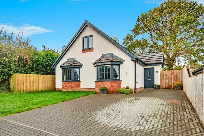 3 Bedroom Detached House For Sale In Cwrt Dolwerdd, Boncath, Pembrokeshire, SA37