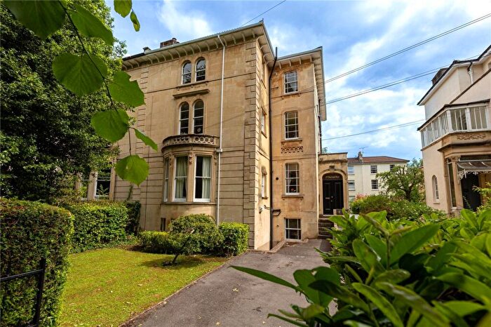 Apartment To Rent In Westfield Park, Bristol, Bristol, BS6
