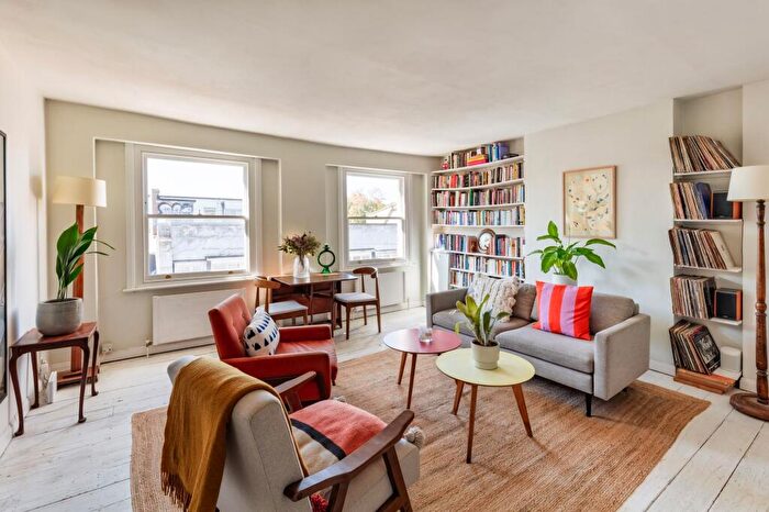 4 Bedroom Flat For Sale In Deptford High Street, London, SE8