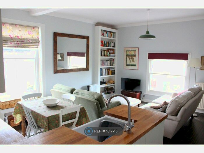 1 Bedroom Flat To Rent In Hamlet Road, London SE19