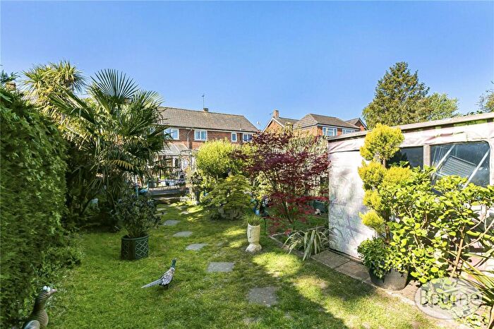 3 Bedroom Terraced House For Sale In Ash Close, Woking, Surrey, GU22