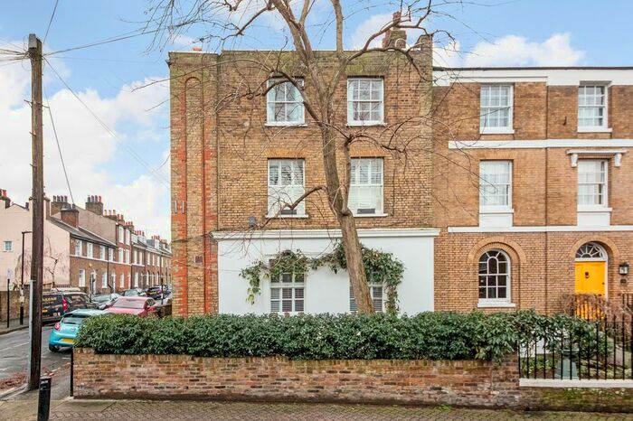 2 Bedroom Flat For Sale In Park Mansions, Prior Street, London, SE10