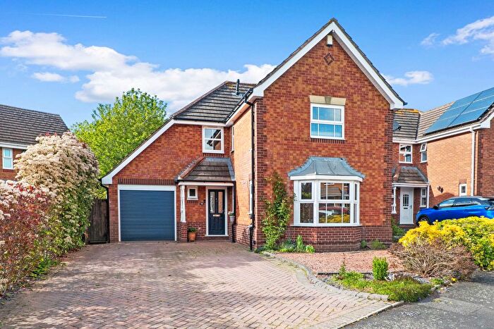 4 Bedroom Detached House For Sale In Corfe Avenue, Worcester., WR4
