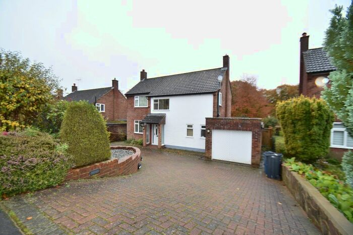 3 Bedroom Detached House To Rent In Chartridge Lane, Chesham, HP5