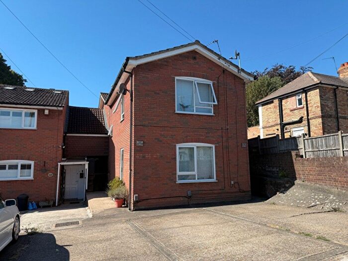6 Bedroom Block Of Flats For Sale In - Breton Road, Rochester, Kent, ME1