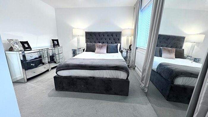 2 Bedroom Semi-Detached House For Sale In Harcourt Grove, Leicester, LE7