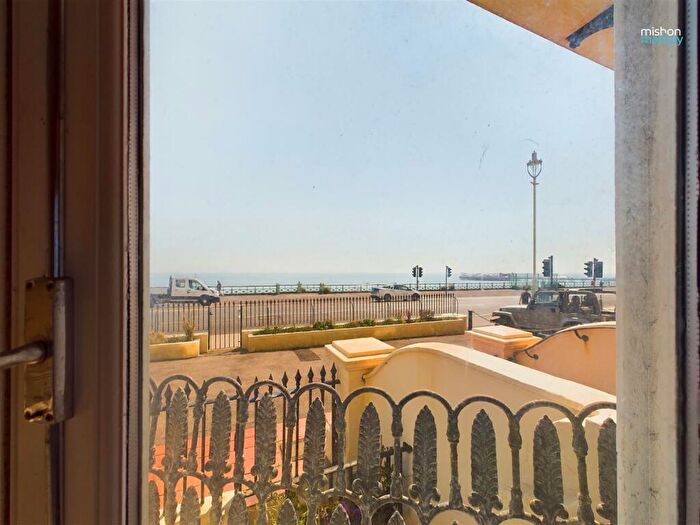2 Bedroom Flat To Rent In Marine Parade, Brighton, BN2