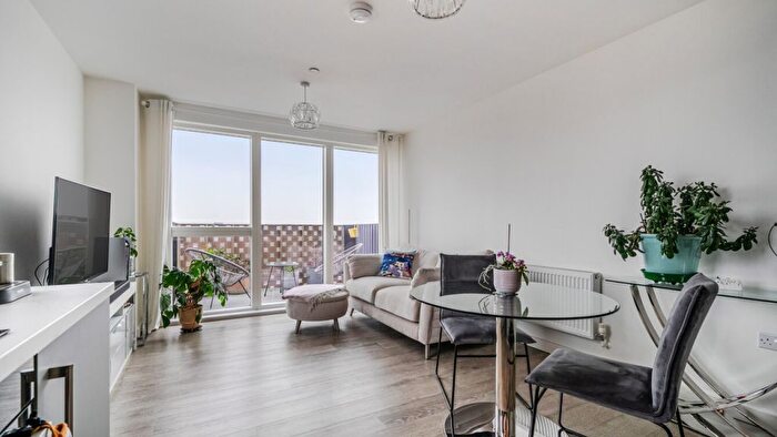 1 Bedroom Flat For Sale In Reading Ge, Reading, RG1