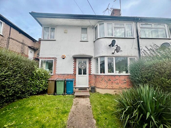 2 Bedroom Apartment To Rent In Shaftesbury Avenue, South Harrow, Harrow, HA2