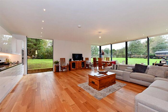 3 Bedroom Detached House To Rent In Drift Road, Winkfield, Windsor, Berkshire, SL4