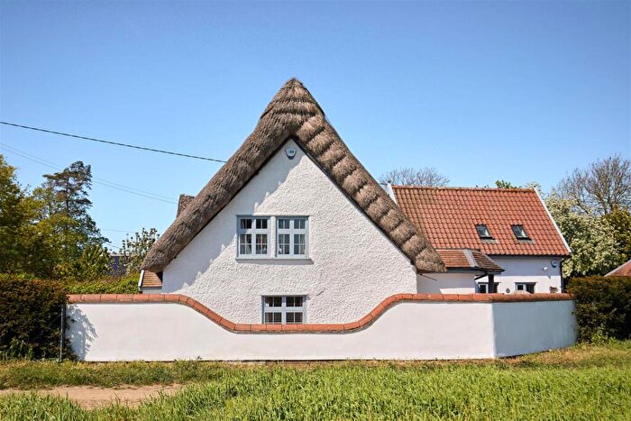 3 Bedroom Cottage For Sale In Heath Road, Winfarthing, Diss, IP22