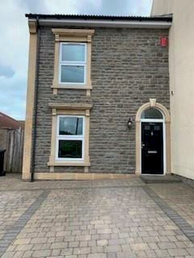 3 Bedroom End Of Terrace House To Rent In Footshill Road, Bristol, BS15