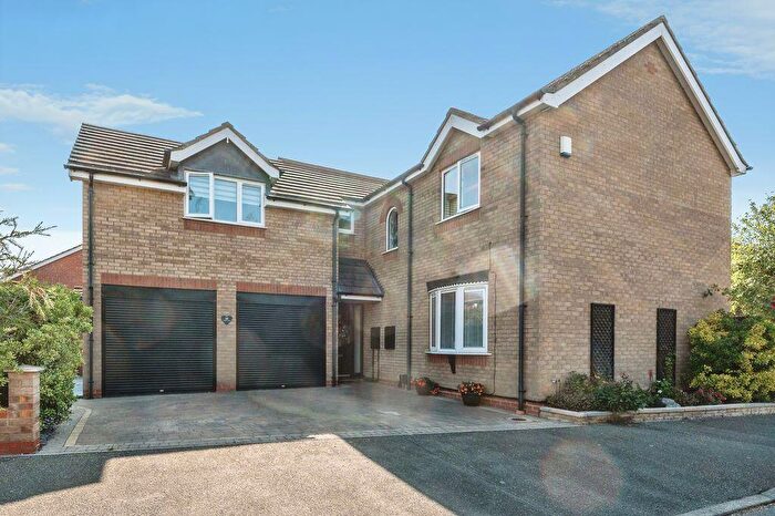 5 Bedroom Detached House For Sale In Albery Way, New Waltham, DN36