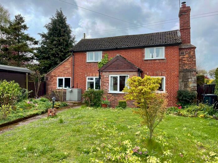 2 Bedroom Property For Sale In Ashperton Road, Ashperton, Ledbury, HR8