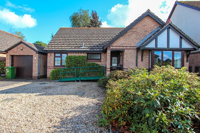 2 Bedroom Detached Bungalow For Sale In King Alfred Way, Newton Poppleford, EX10