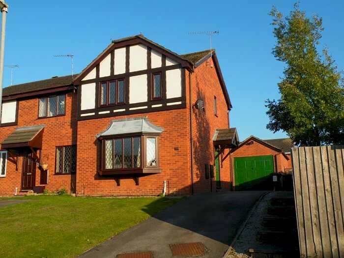 3 Bedroom Semi-Detached House To Rent In Wistaston, Cheshire, CW2