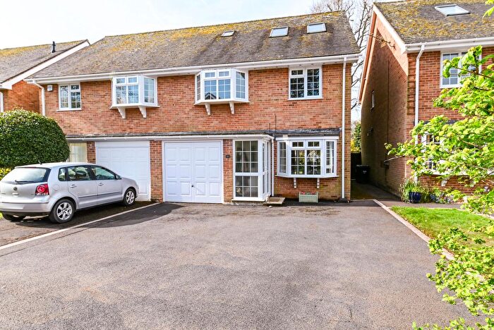 4 Bedroom Semi Detached House For Sale In White Barn Crescent, Hordle, SO41