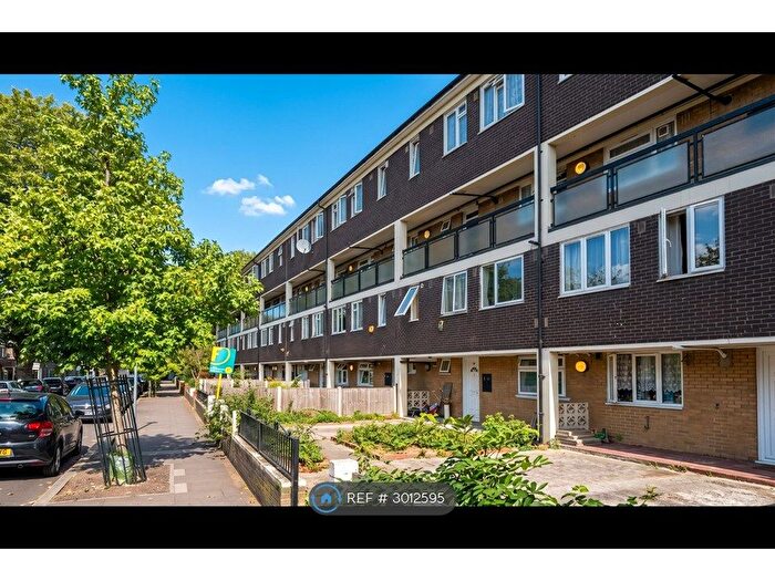 4 Bedroom Flat To Rent In Malmesbury Road, London, E3