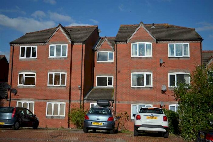 1 Bedroom Apartment To Rent In Alexandra Way, Tividale, Oldbury, B69