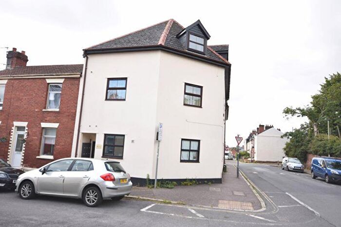 2 Bedroom Flat To Rent In Alpha Street, Exeter, EX1