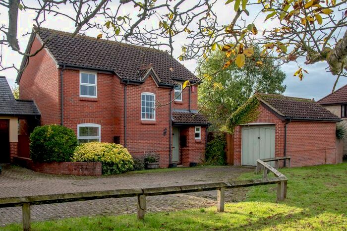 3 Bedroom Detached House For Sale In Longs Field, North Curry, Taunton, TA3