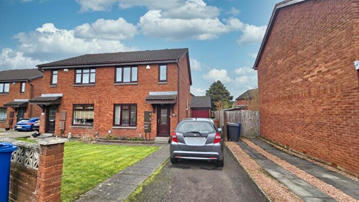 3 Bedroom Semi Detached House For Sale In Murrayfield Bishopbriggs, G64