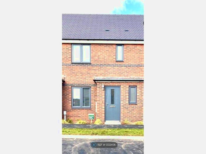 3 Bedroom Terraced House To Rent In Channings Drive, Exeter, EX1