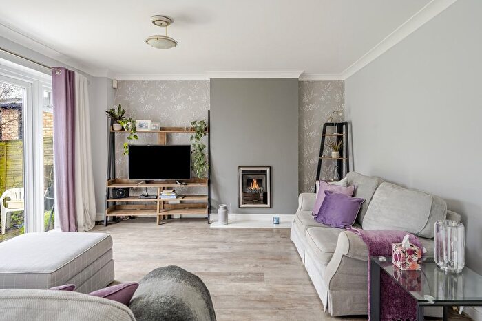 4 Bedroom Detached House For Sale In Welbeck Drive, Langdon Hills, SS16