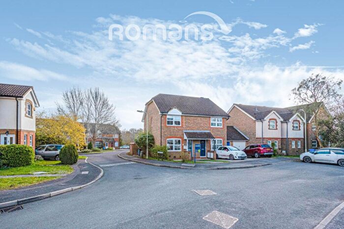 2 Bedroom House To Rent In Hop Garden, Church Crookham, Fleet, GU52