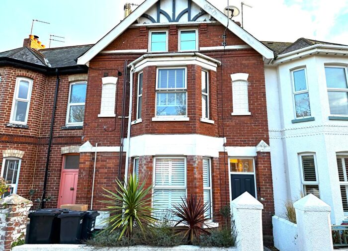 1 Bedroom Flat To Rent In Victoria Road, Exmouth, EX8