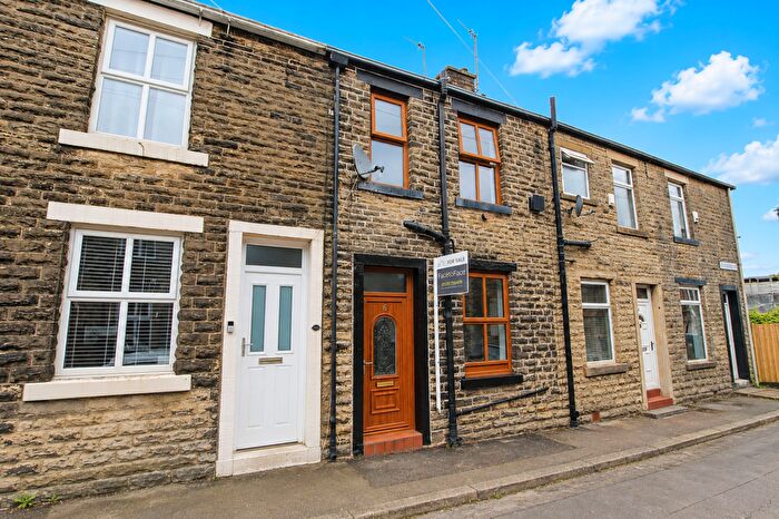 1 Bedroom Terraced House For Sale In Barehill Street, Littleborough, OL15
