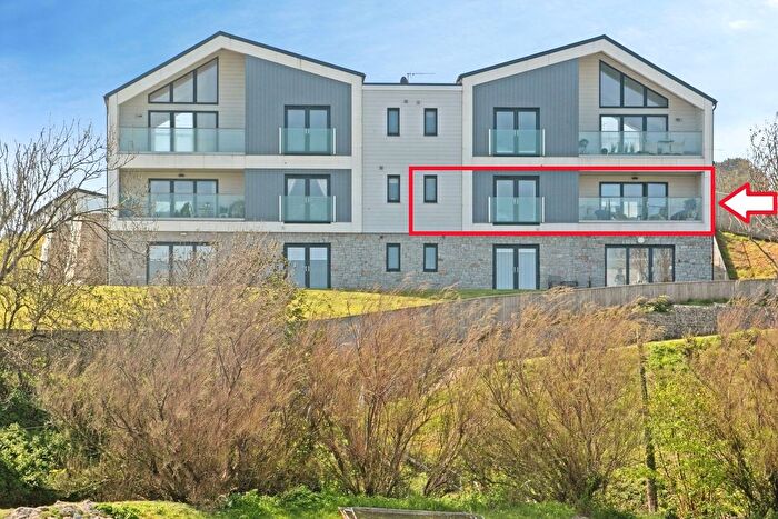 2 Bedroom Flat For Sale In Shore View, Swanpool, Falmouth, Cornwall, TR11