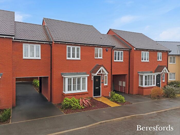 4 Bedroom Detached House For Sale In Cobbins Brook Way, Dunmow, CM6