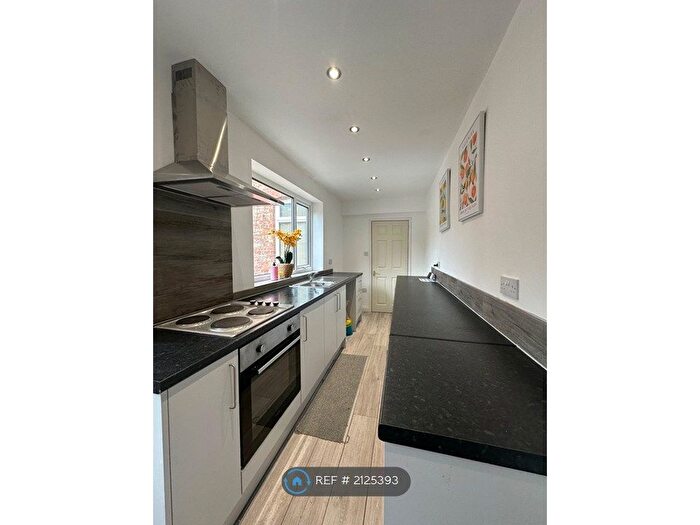 2 Bedroom Terraced House To Rent In Bartlett Street, Darlington, DL3