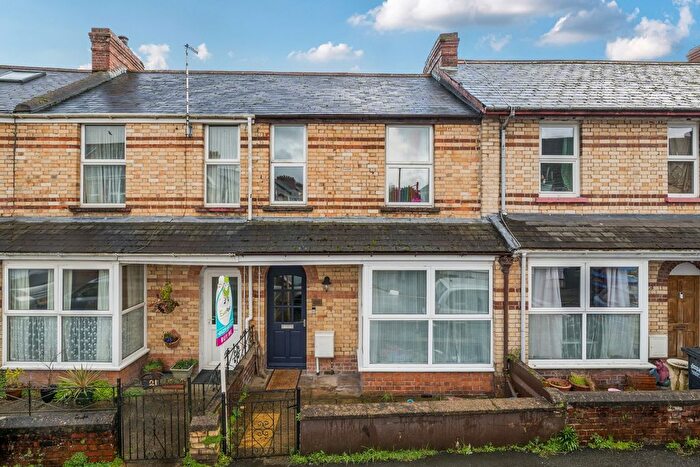 3 Bedroom Terraced House For Sale In Yeo Vale Road, Barnstaple, Devon, EX32